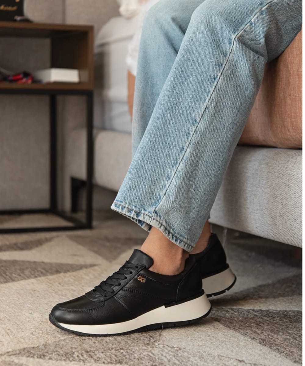 Tenis Gillio piel negro